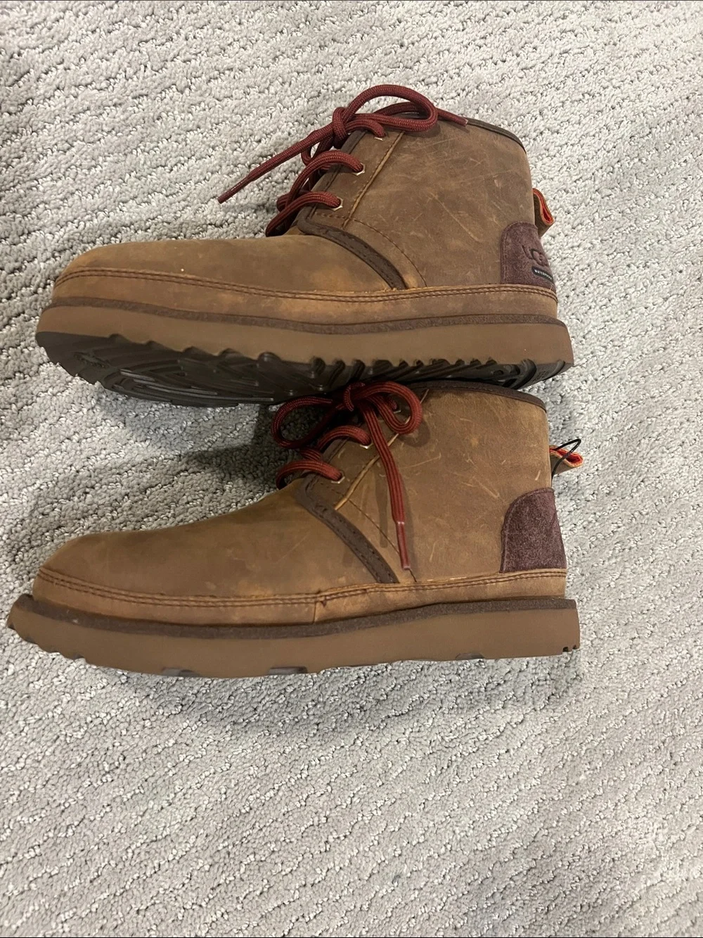 NWT UGG Kids' Neumel II Waterproof Boot Size 5